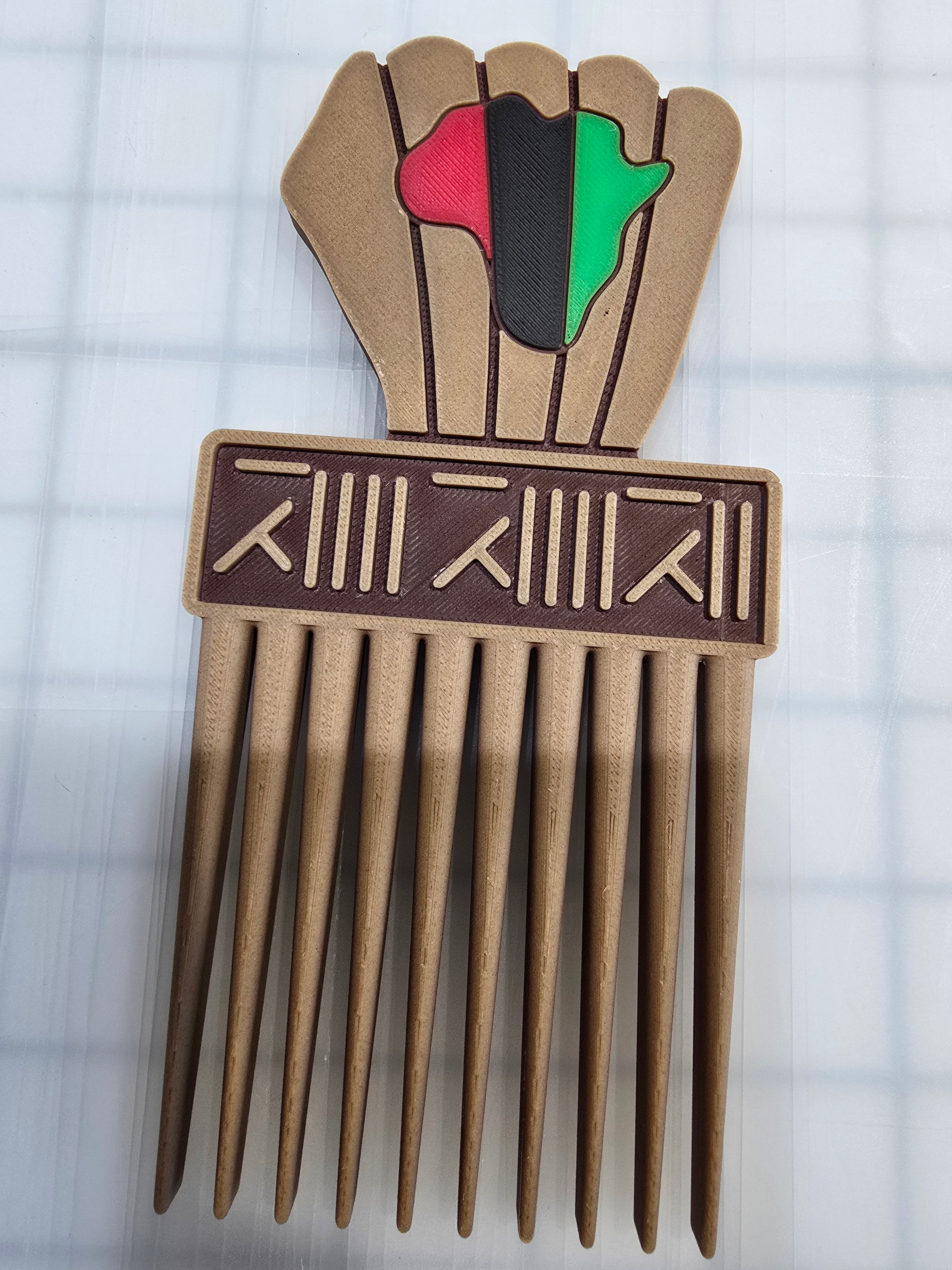 3D printed blood in blood out replica comb - Styledcards